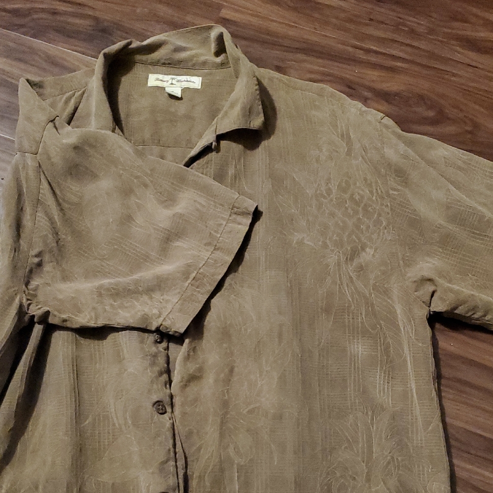Tommy Bahama Brown 100% Silk Shirt - Picture 7 of 12
